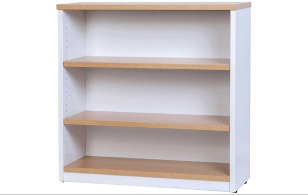 Hunter Oak Book Case 900