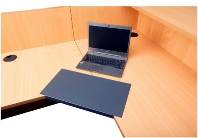 Corner Desk Lozenge 1