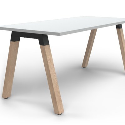 Plantation 1575 Desk